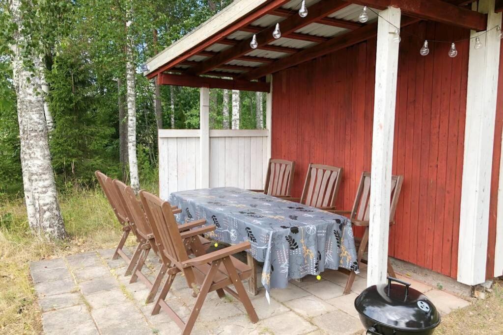 Egen Laegenhet I 2-Familjshus Pa Landet. Villa Tierp Exterior photo